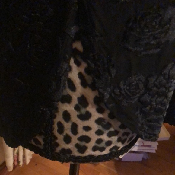 Black Burnout Peasant Style Top - Picture 6 of 9